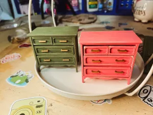 1:12 scale miniature dollhouse dresser