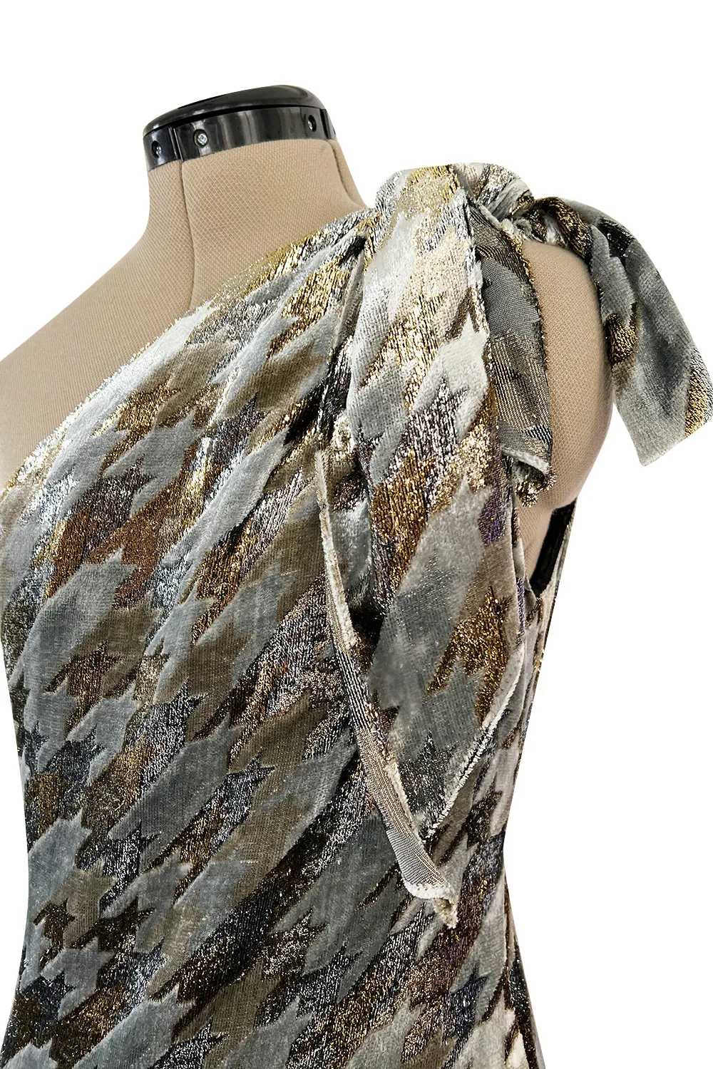 1970s Mollie Parnis Metallic Silver Gold & Copper Fluid Velvet One Shoulder Dress