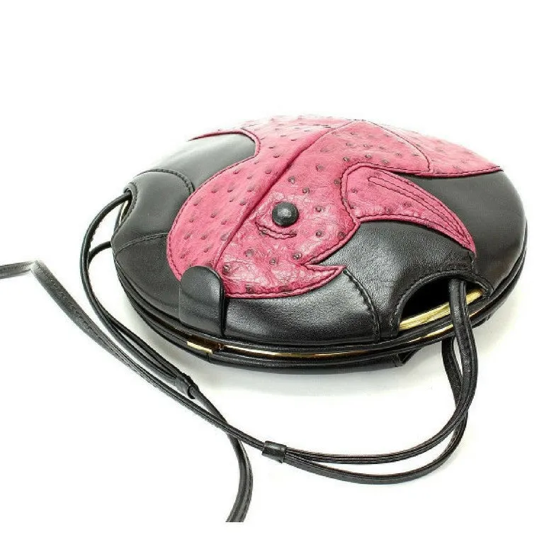 1980s. Vintage BALLY cute duck design black leather and pink ostrich leather combi round shoulder bag, clutch purse. Made in West Germany.