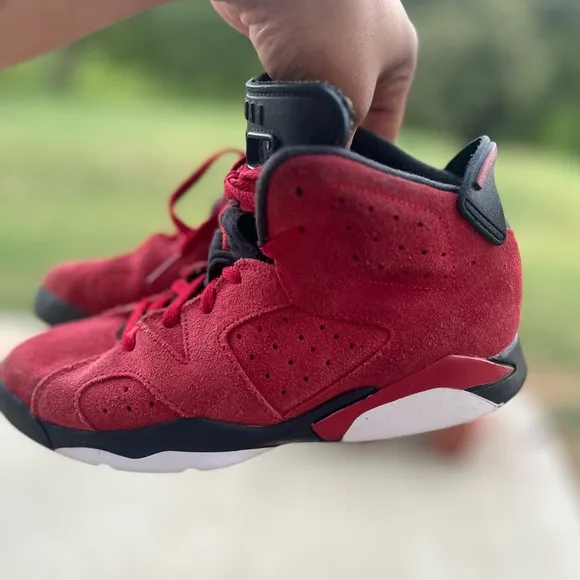 3Y…Gently Used…Jordan 6 Retro PS 'Toro Bravo'