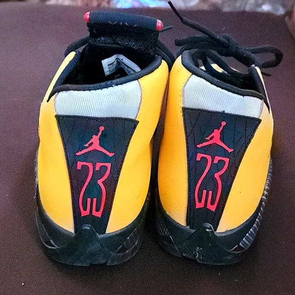 Air Jordan 14 Retro XIV Reverse Ferrari 2019 UNIVERSITY GOLD NEW DS sz 5y