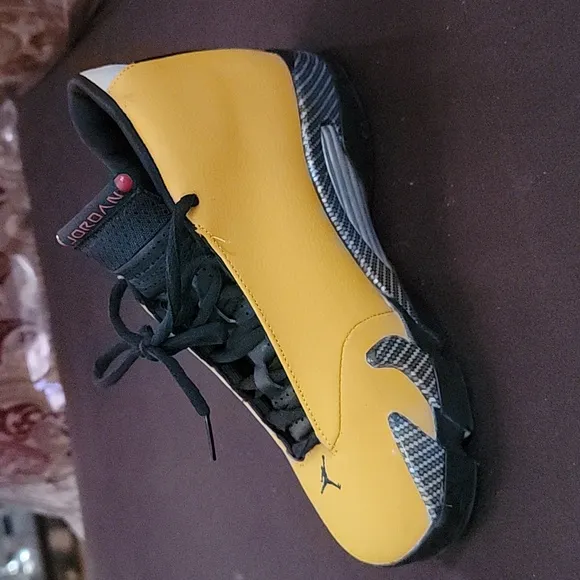 Air Jordan 14 Retro XIV Reverse Ferrari 2019 UNIVERSITY GOLD NEW DS sz 5y