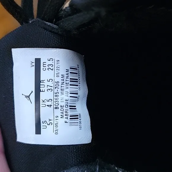 Air Jordan 14 Retro XIV Reverse Ferrari 2019 UNIVERSITY GOLD NEW DS sz 5y