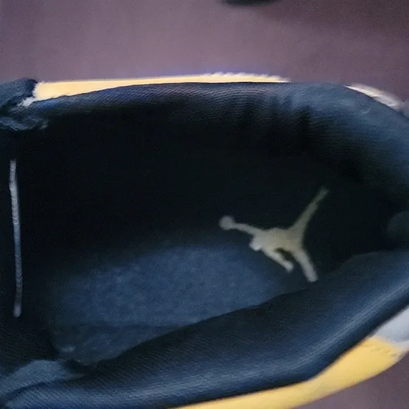 Air Jordan 14 Retro XIV Reverse Ferrari 2019 UNIVERSITY GOLD NEW DS sz 5y