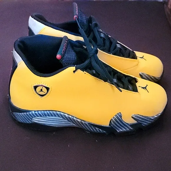 Air Jordan 14 Retro XIV Reverse Ferrari 2019 UNIVERSITY GOLD NEW DS sz 5y