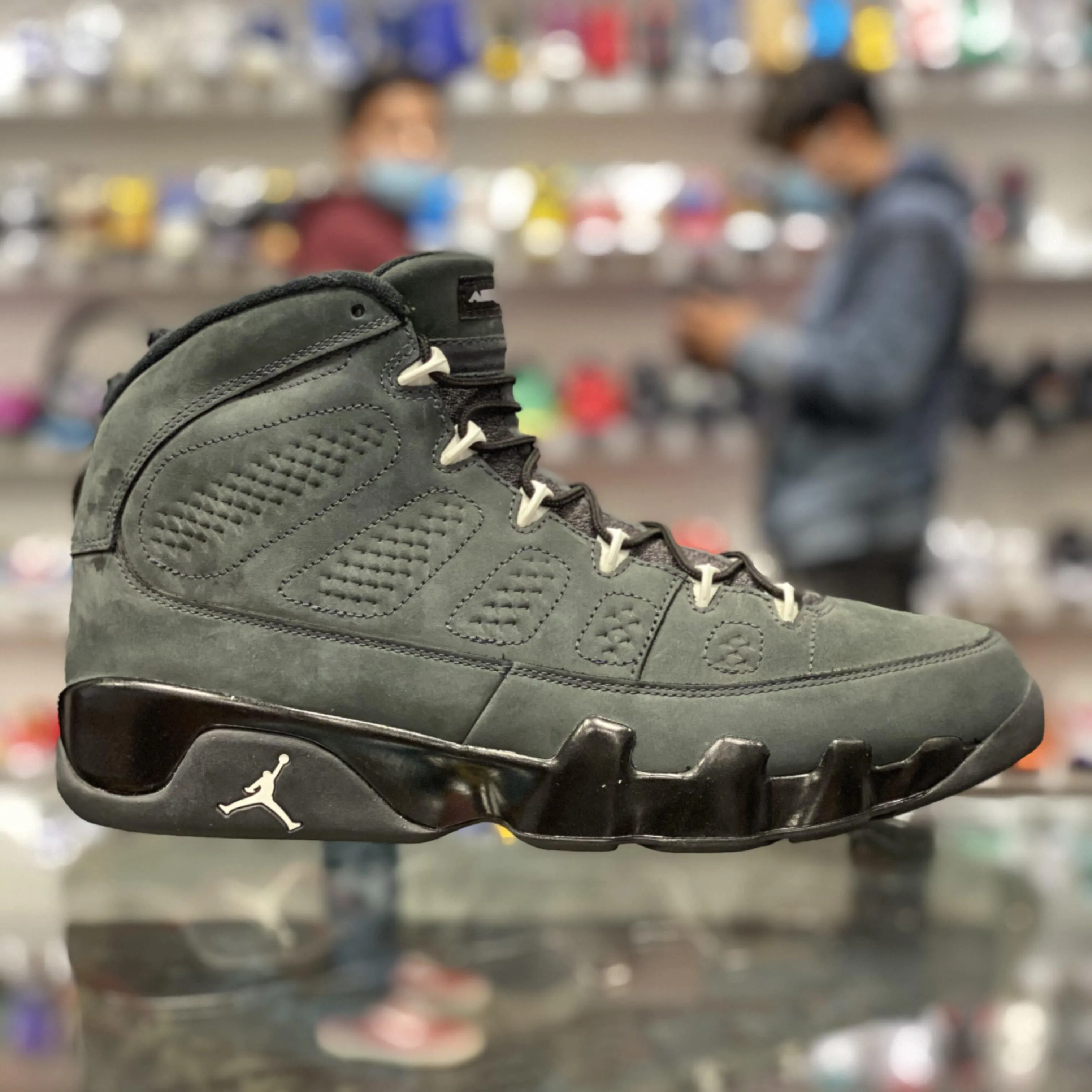 Air Jordan 9 Retro “Anthracite”