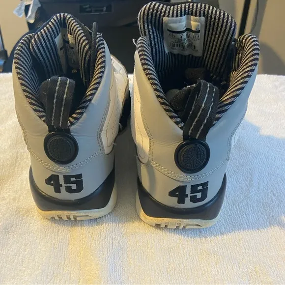 Air Jordan 9 Retro BG ‘Barons’ Kids 4.5