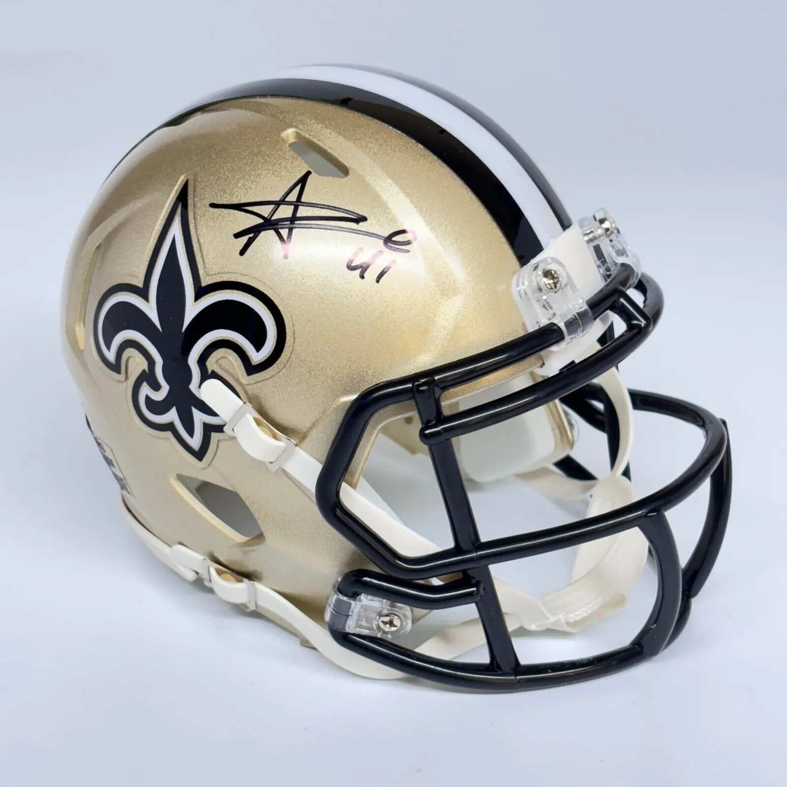 Alvin Kamara Autographed Signed New Orleans Saints Mini Helmet Beckett