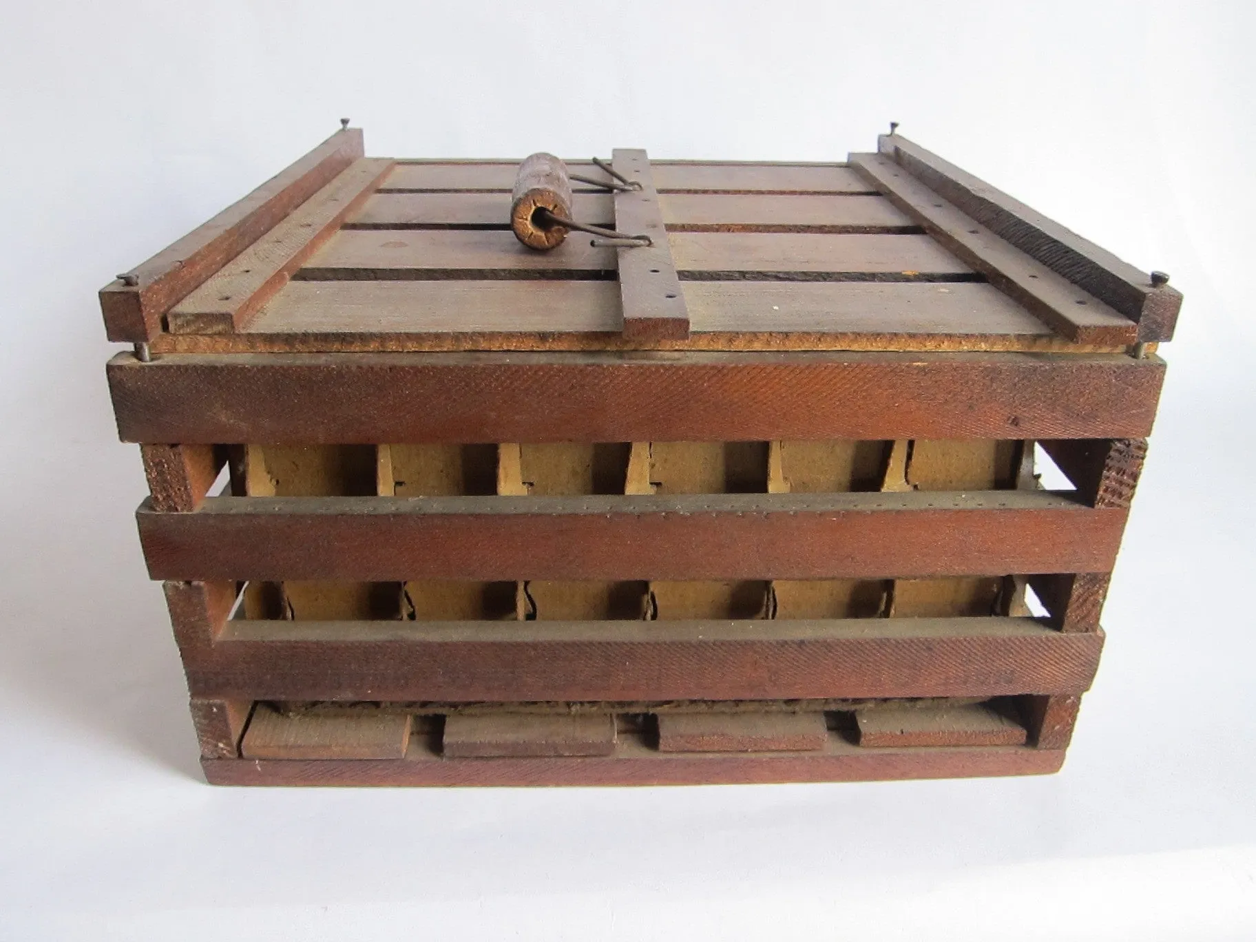 Antique Primitives Humpty Dumpty Wooden Egg Crate Carrier