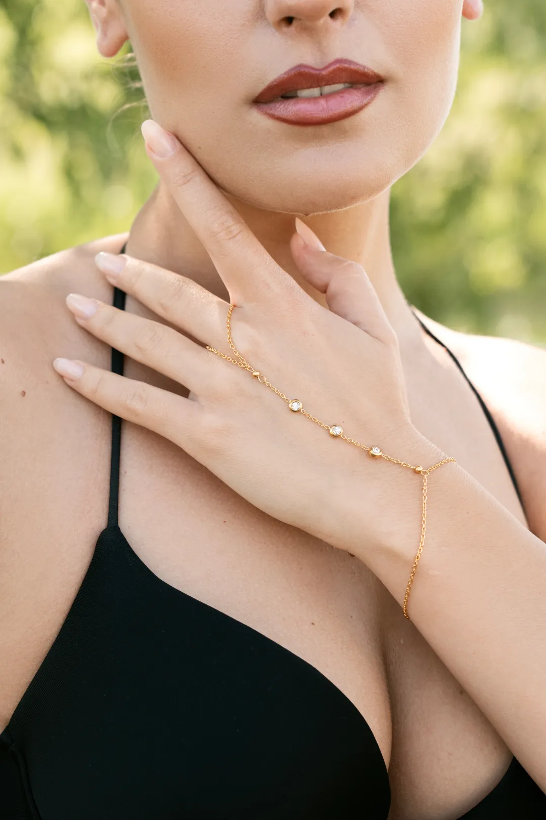 Aurelia Diamond Hand Chain