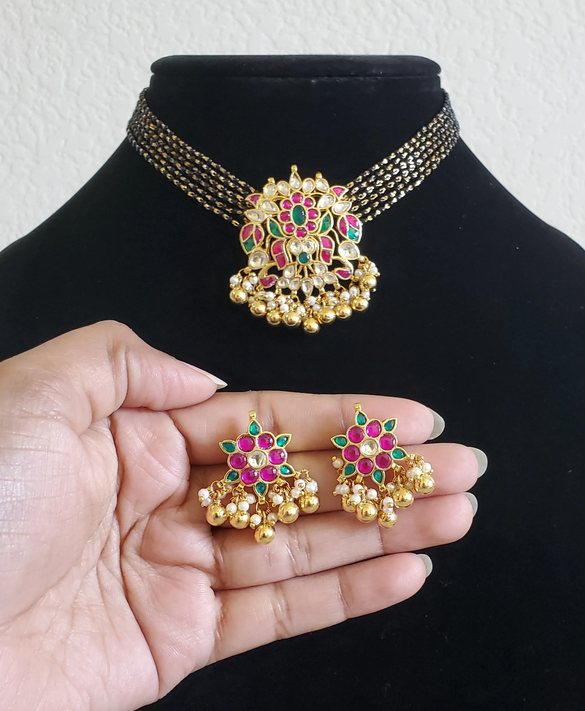 Black Beads Pachi Kundan Chain Set With Gold Plating B53