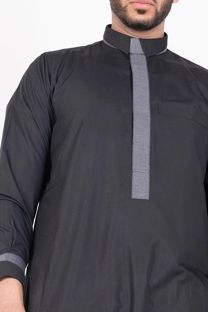 Black Retro Print Jubbah