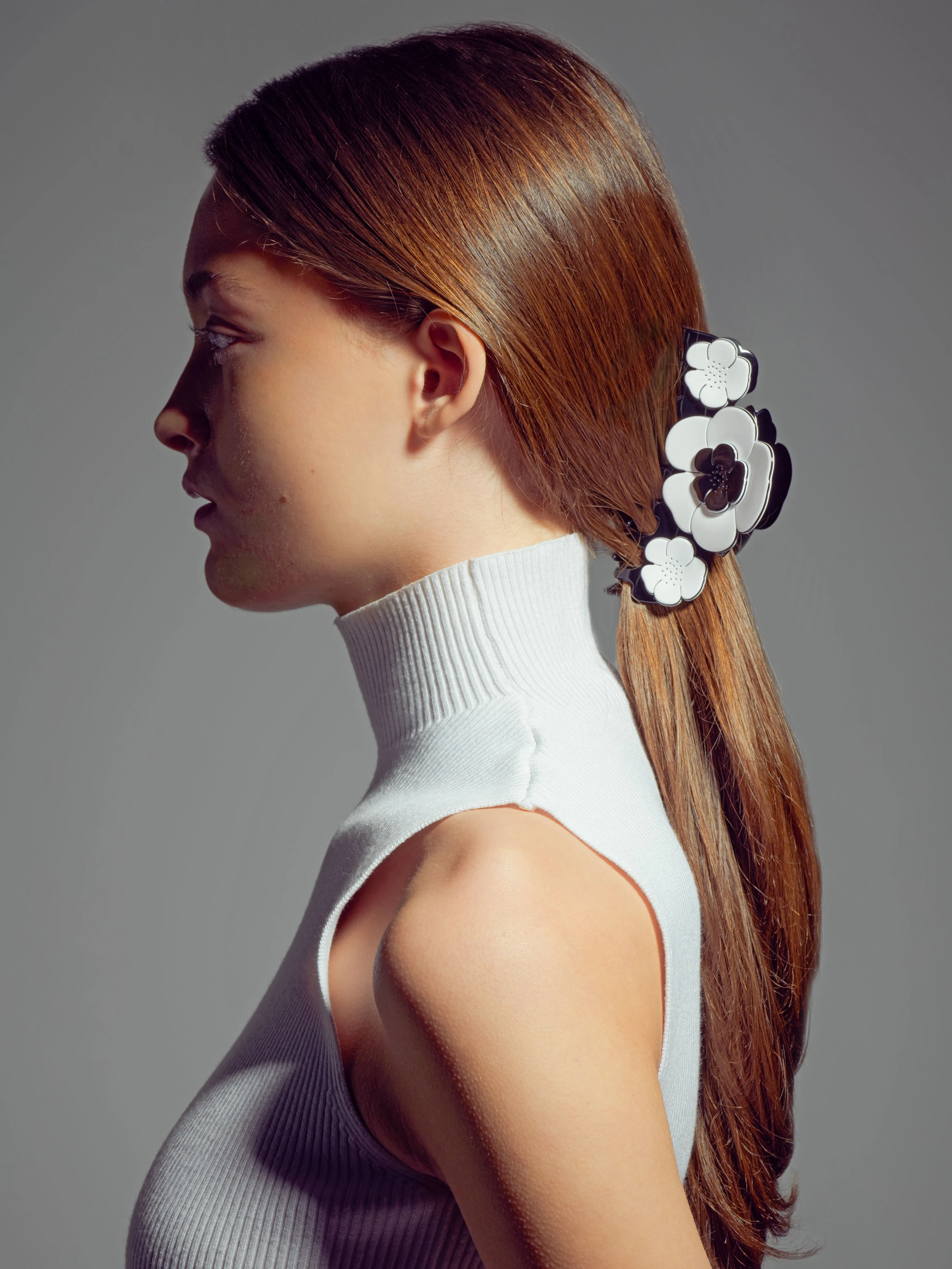 Camellia Triple Pearl Extra Large Ivory Claw Clip
