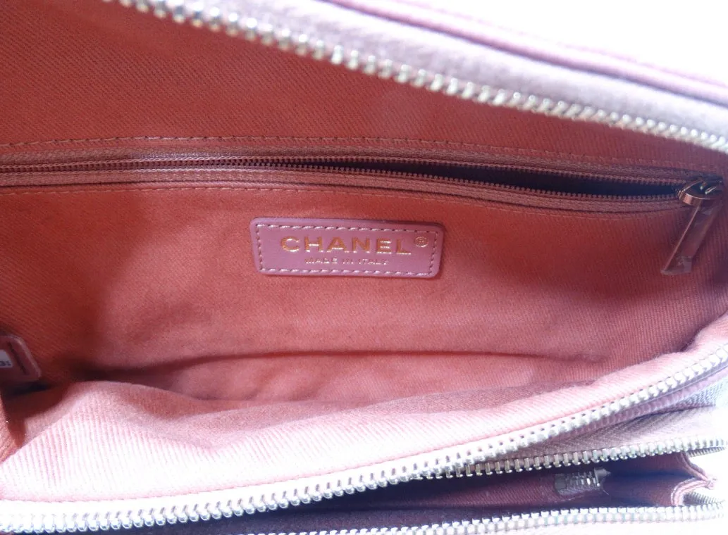 Chanel 2019 Coral Quilted Caviar Business Affinity Waist Bag