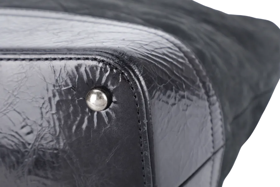 CHANEL VIP TOTE BLACK QUILTED IREDESCENT CALFSKIN LEATHER RUTHENIUM HARDWARE 1494xxxx SILVER HARDWARE WITH CARD AND DUST COVER