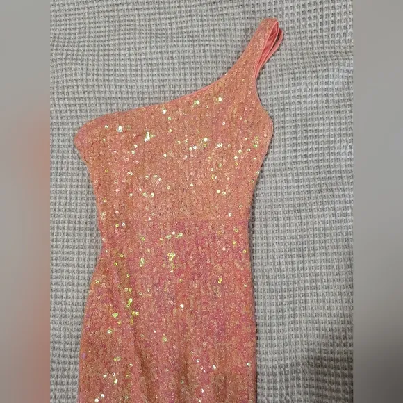 Chic Peach Sequin One-Shoulder Dress