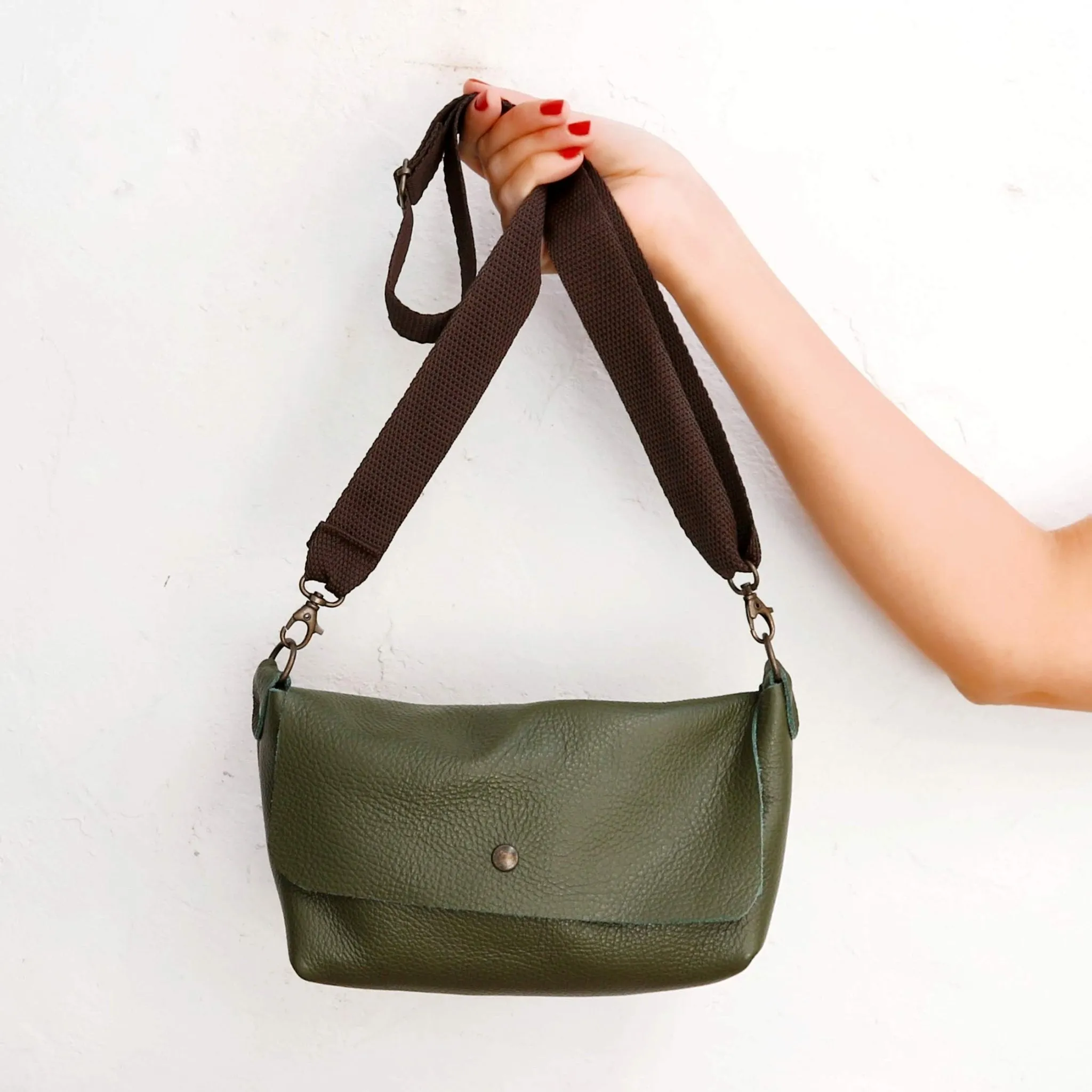 Cross Body Leather Handbag - Claudia Olive