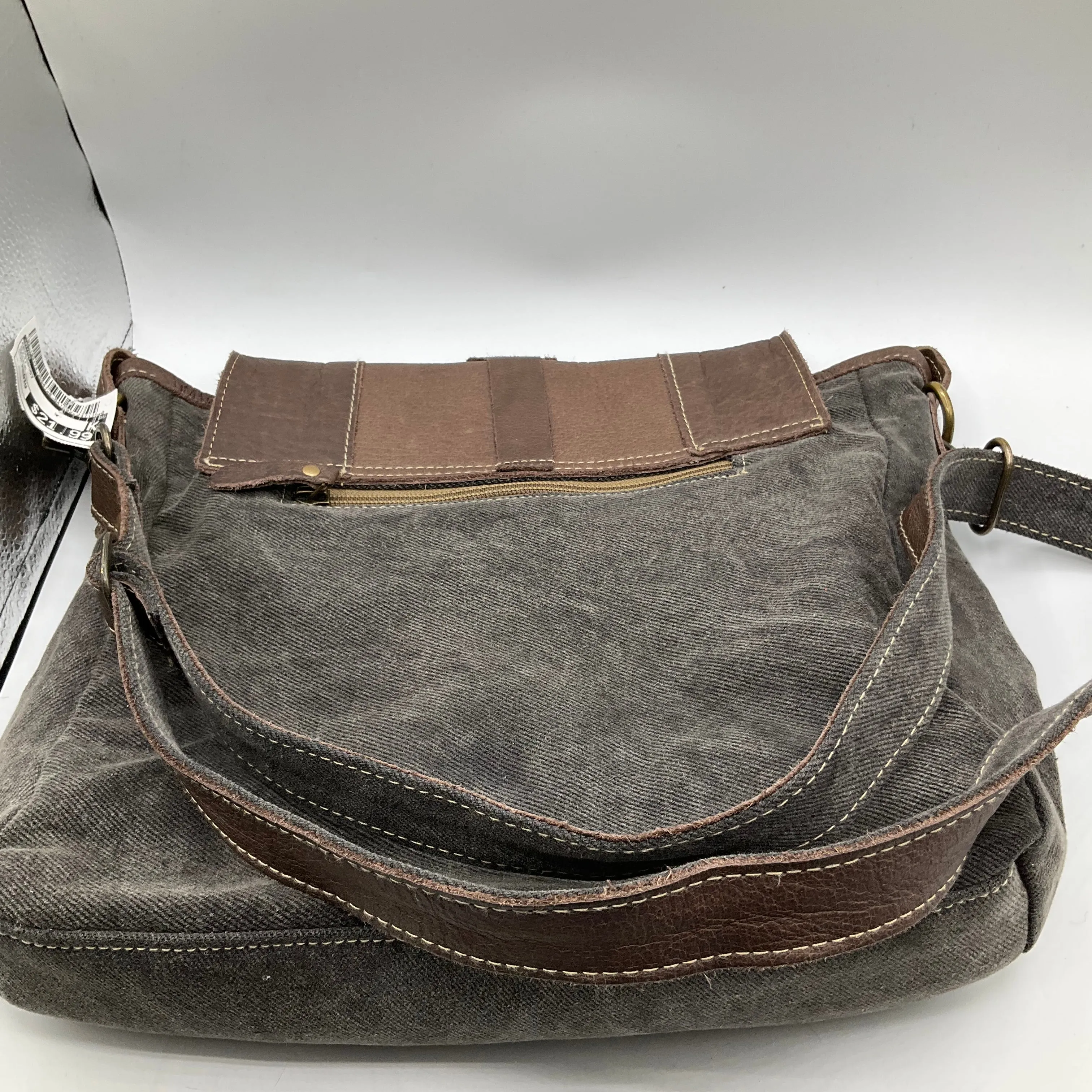 Crossbody By Myra, Size: Medium