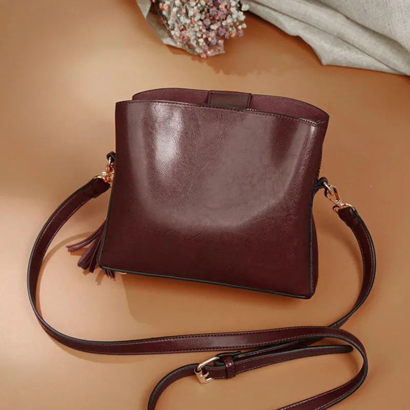 Crossbody Retro Fringed Bucket Bag