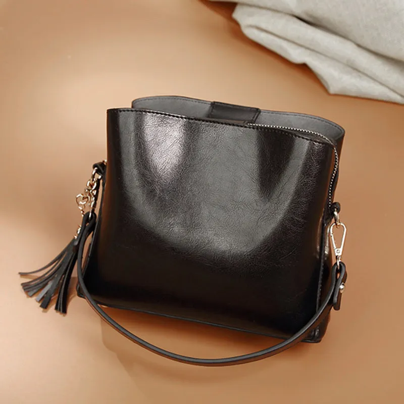 Crossbody Retro Fringed Bucket Bag
