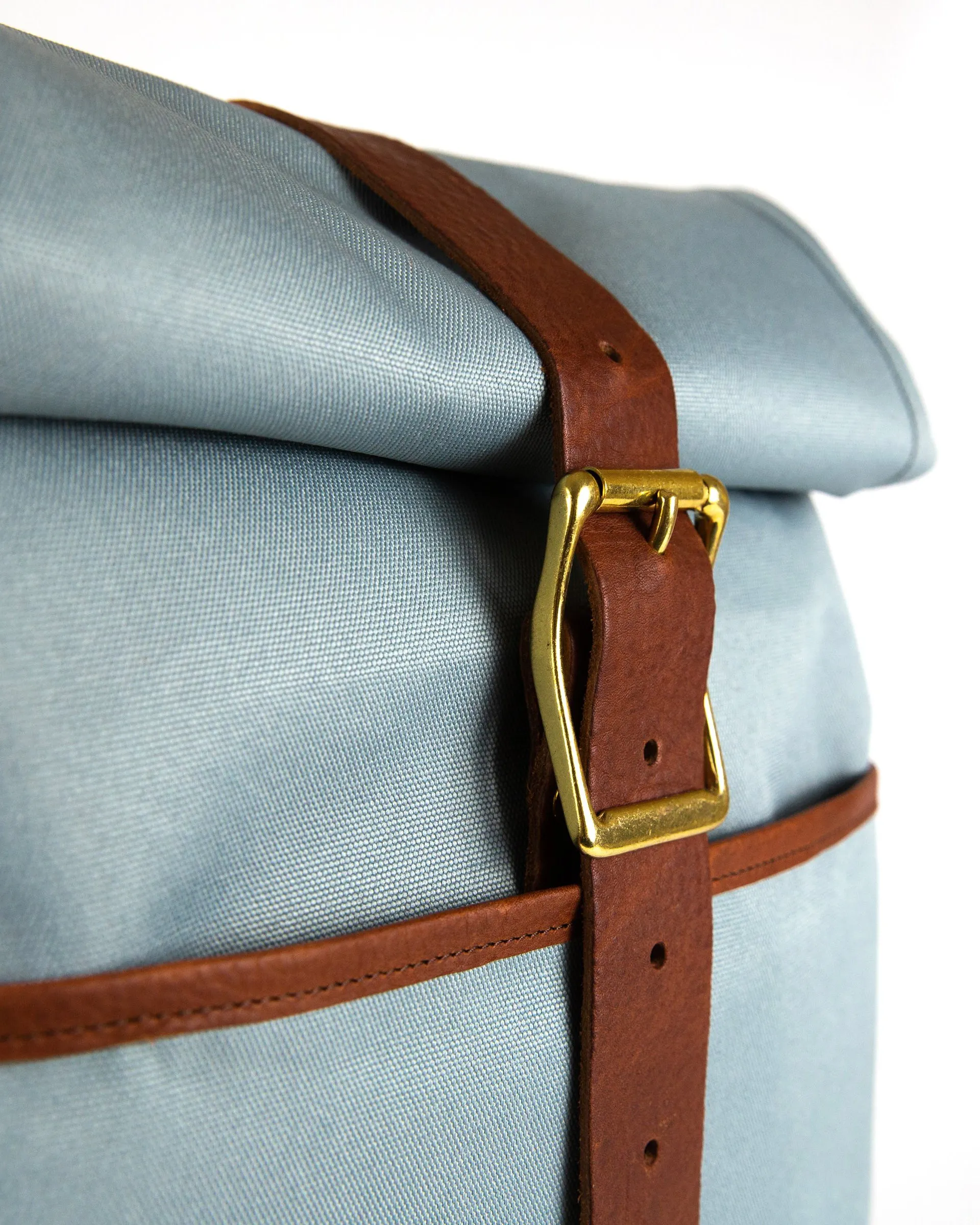Daypack in Light Blue with Brown Leather "Fog Edition"