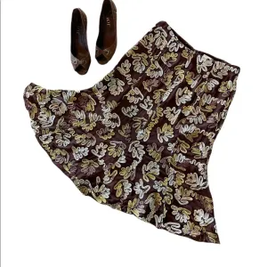 Di Vita Designer Hand Beaded Gorgeous Skirt