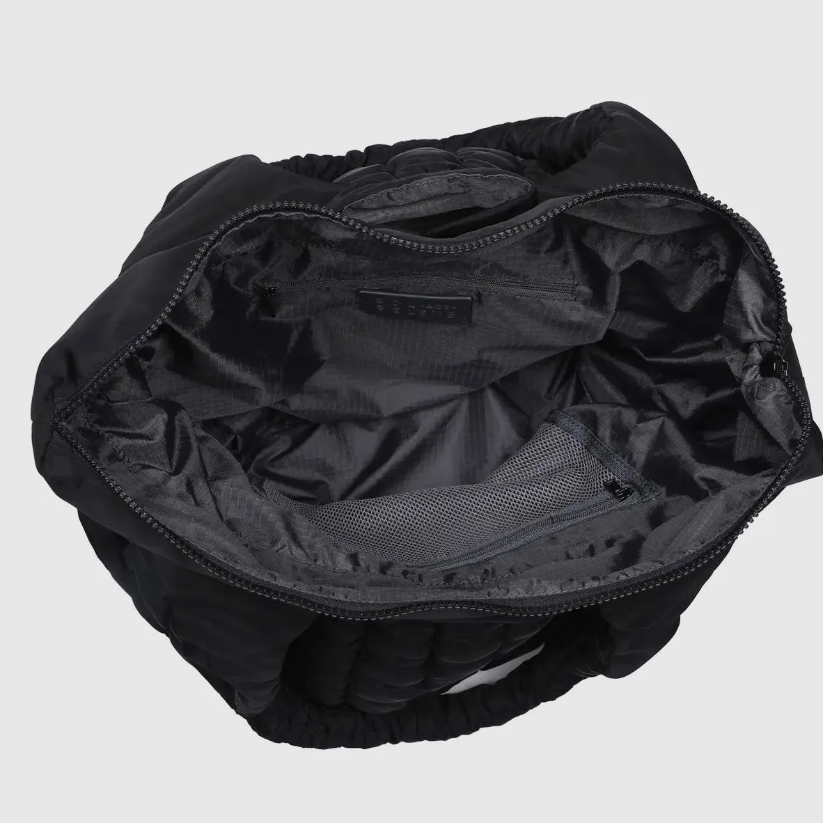 Elevate Tote Bag Black