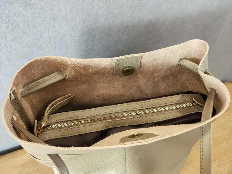 Fashion Womens Black Leather Tote Bag Vertical Brown Shoulder Tote Bag Bucket Tote For Women