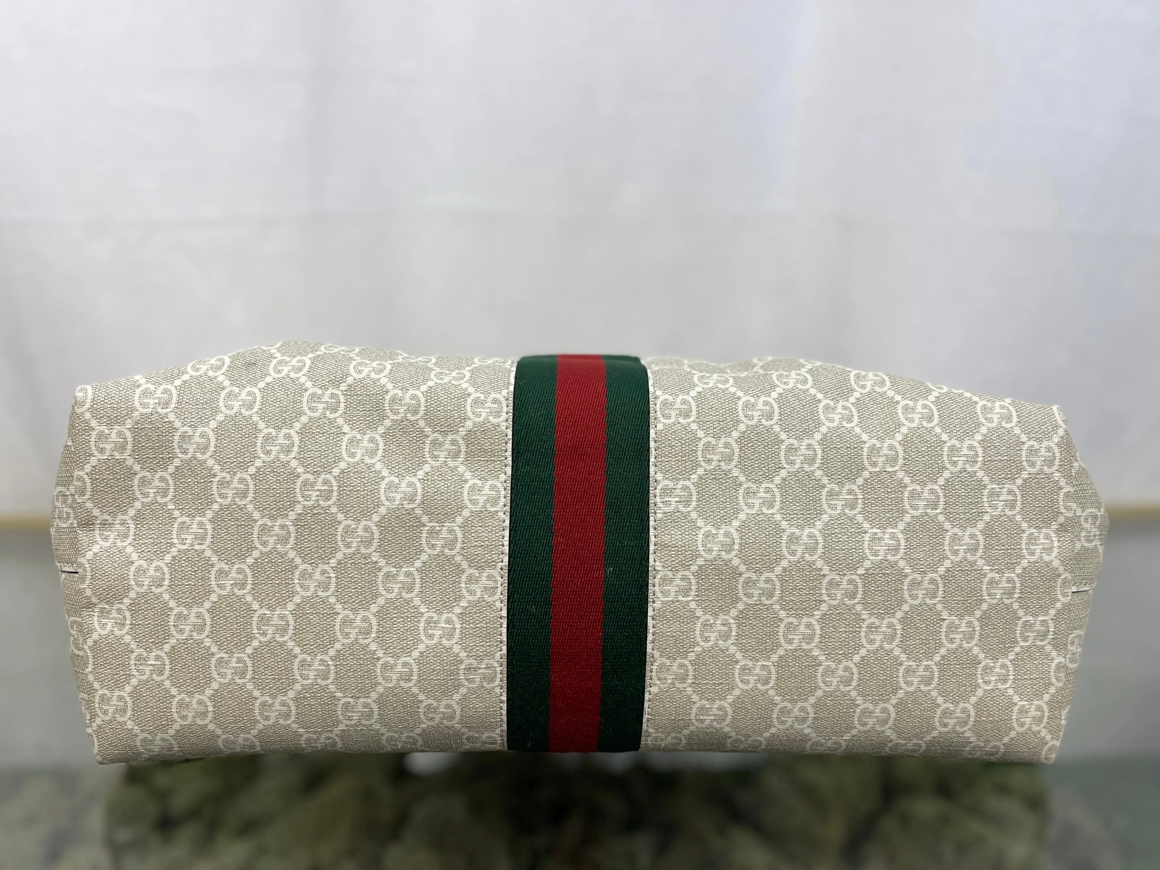 GUCCI Beige/White GG Ophidia Medium Tote
