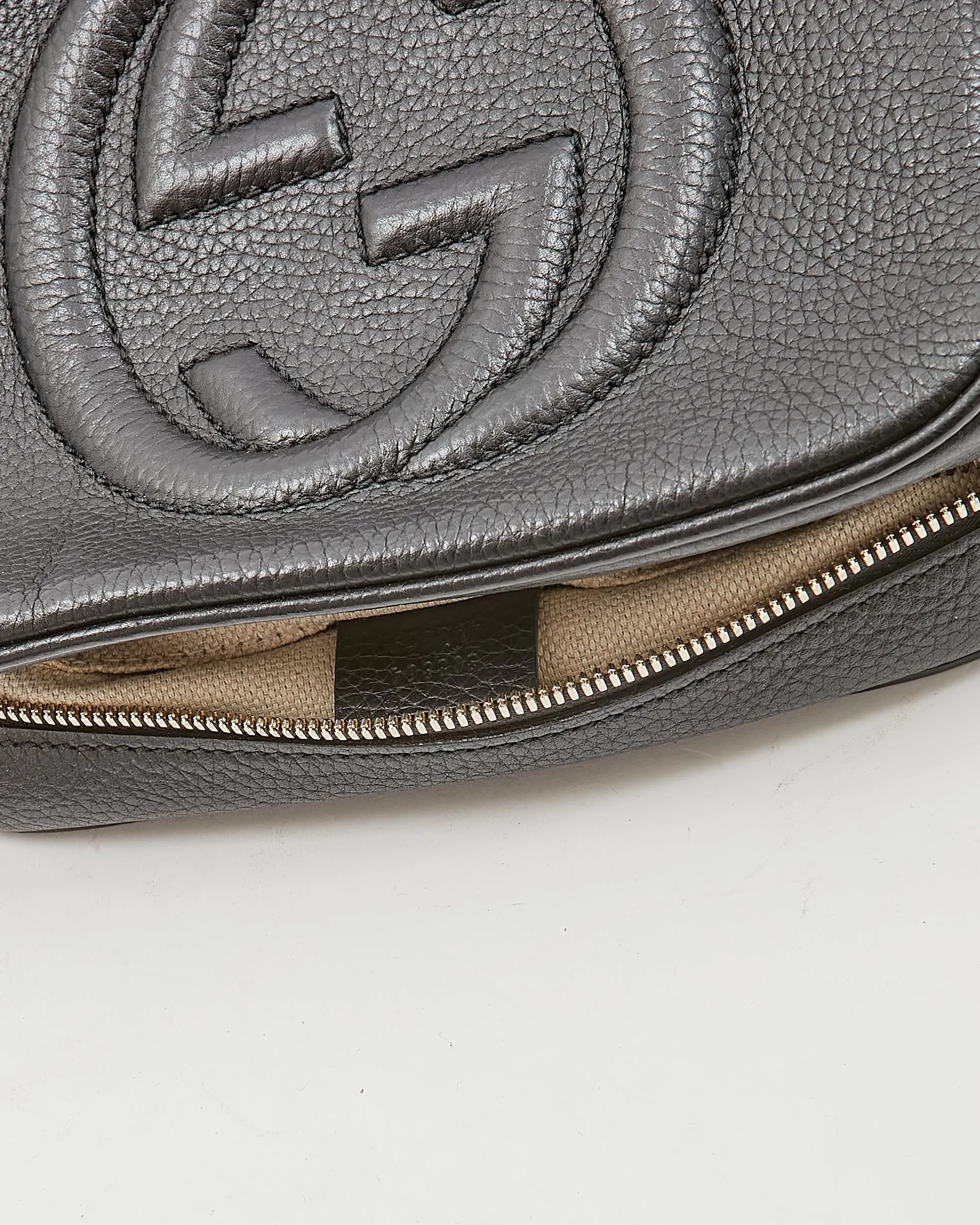 Gucci Black Pebbled Leather Disco Soho Crossbody Bag