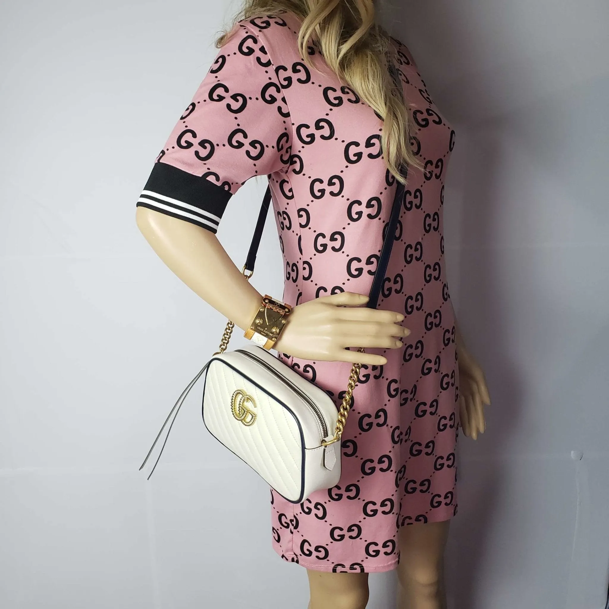 Gucci GG Marmont Shoulder Bag