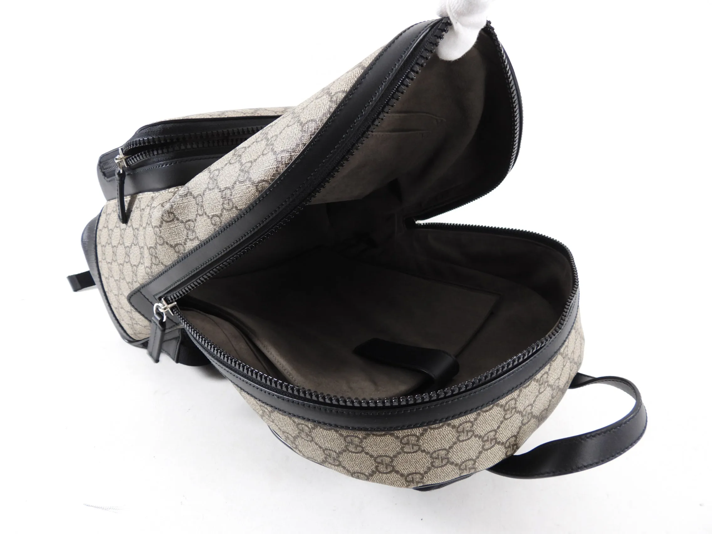 Gucci GG Supreme Monogram Backpack