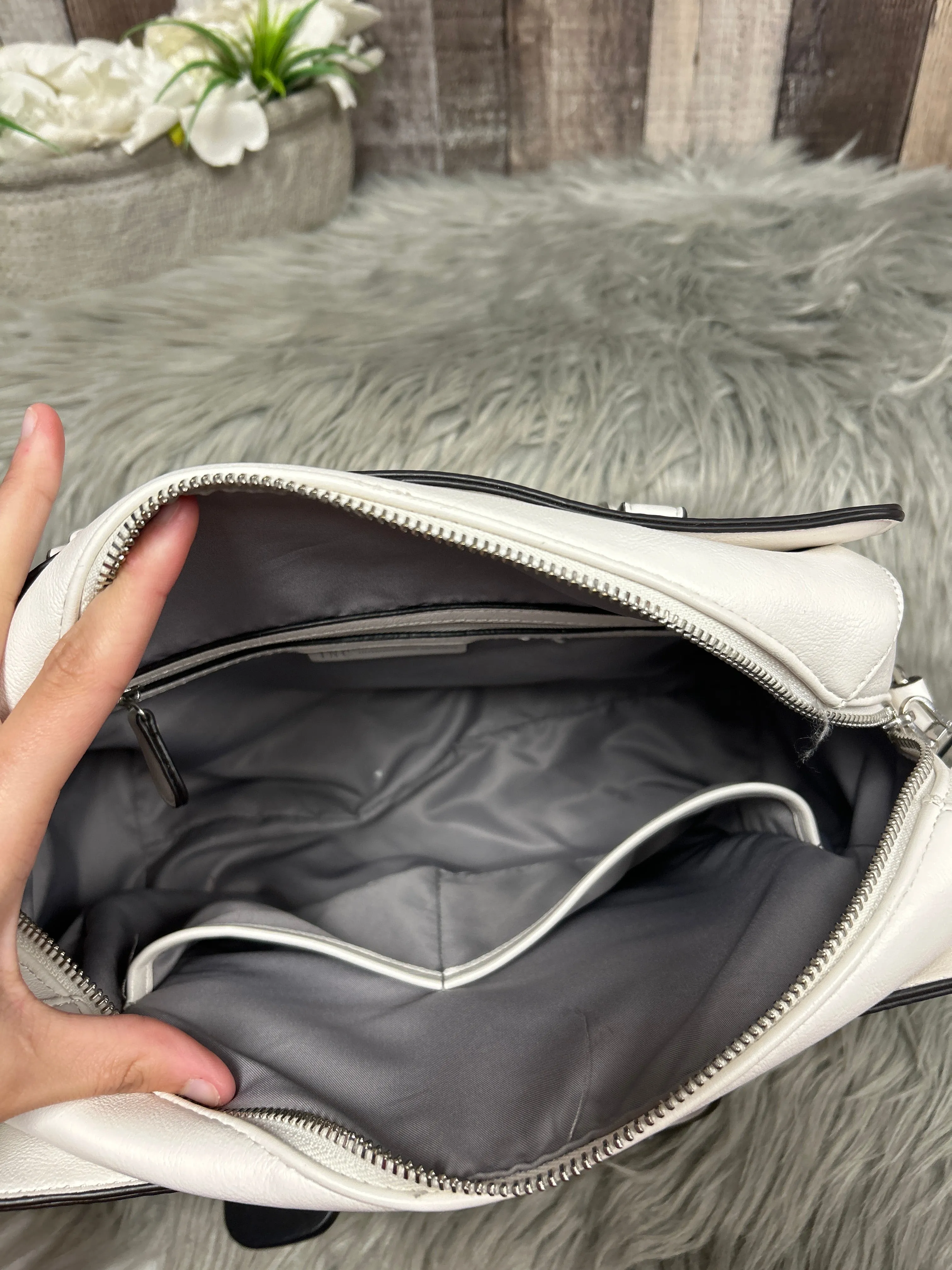 Handbag By Inc, Size: Large