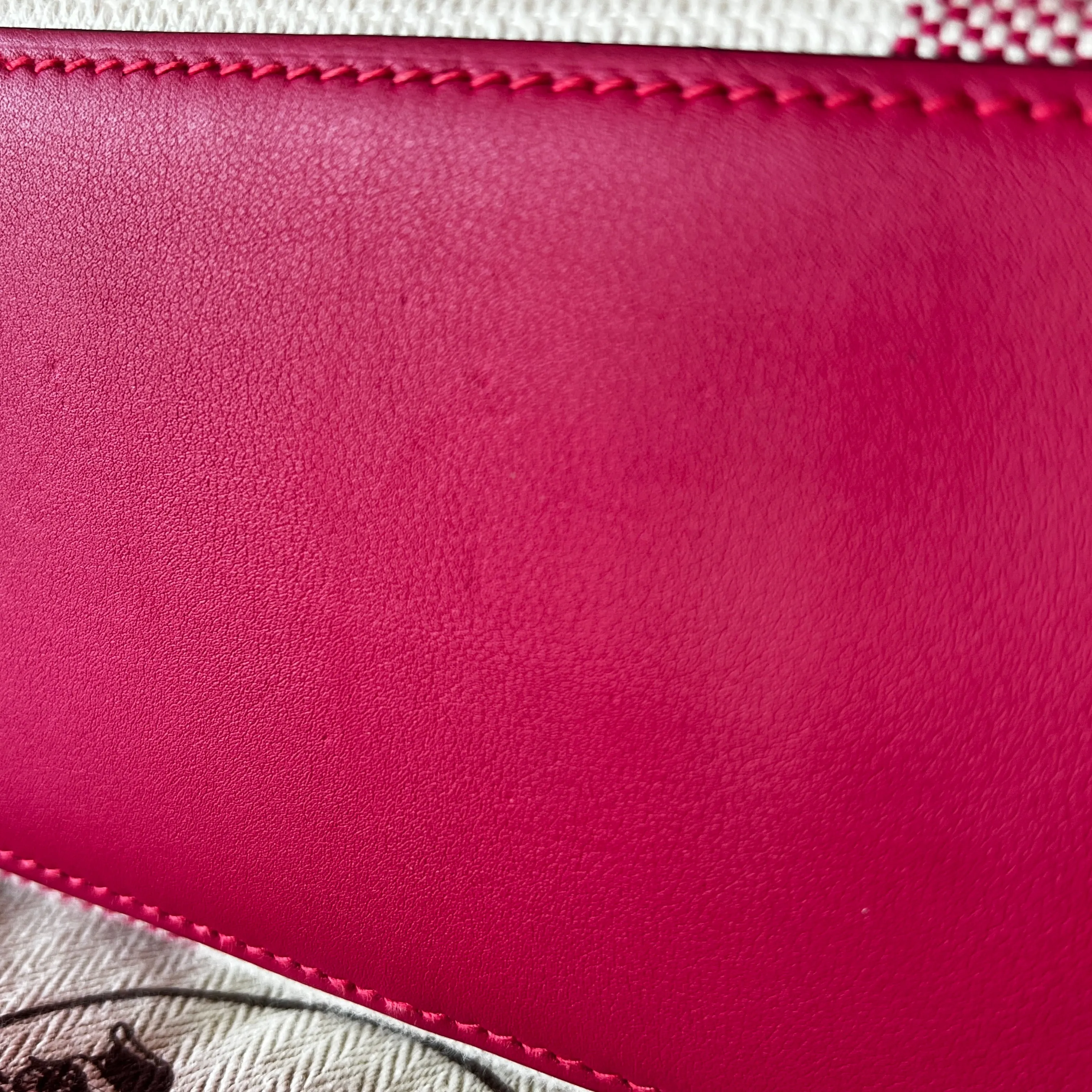HERMES Ambie PM Framboise Toile H Veau Swift Tote