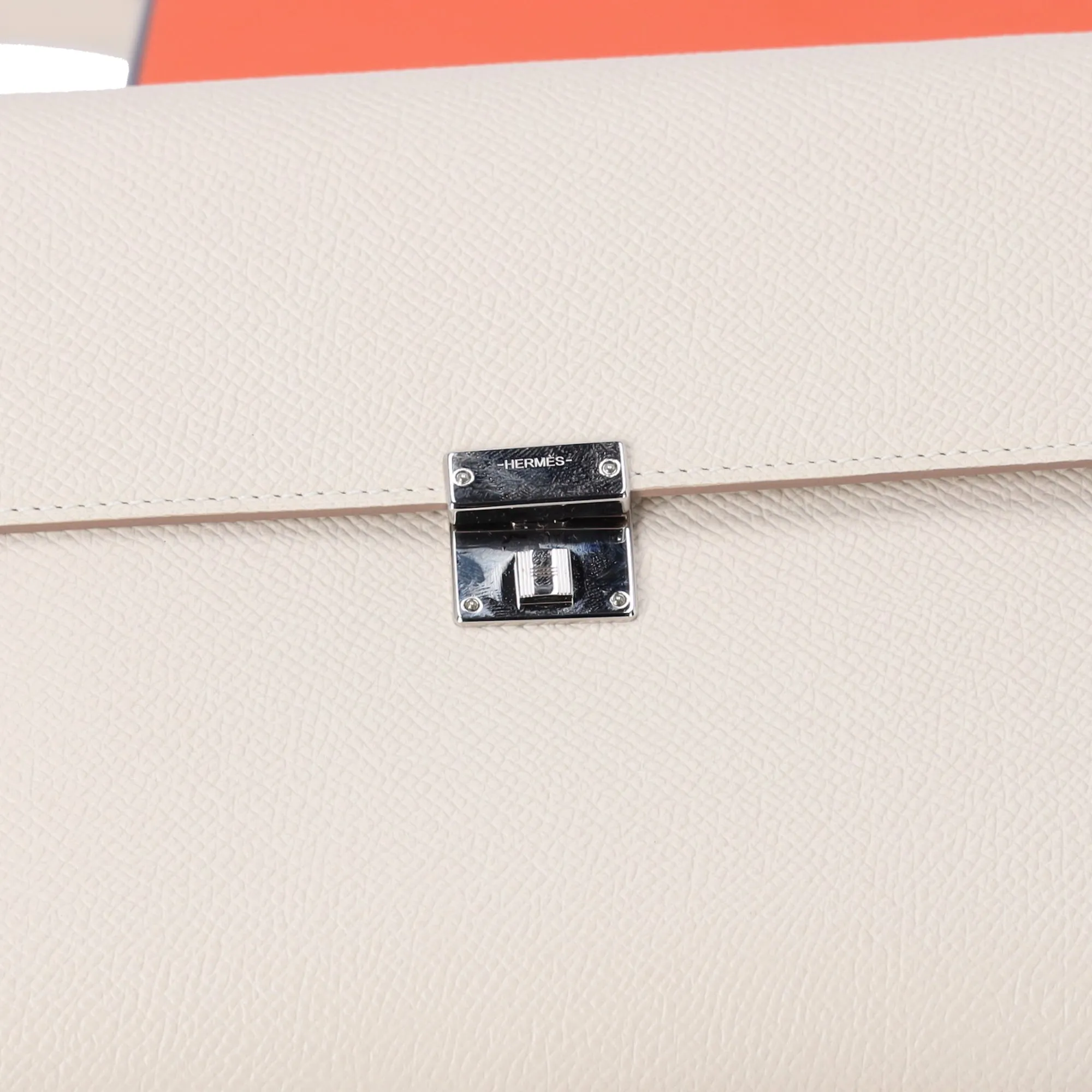 HERMES Clic 16 Wallet Crossbody Cream Craie Veau Epsom
