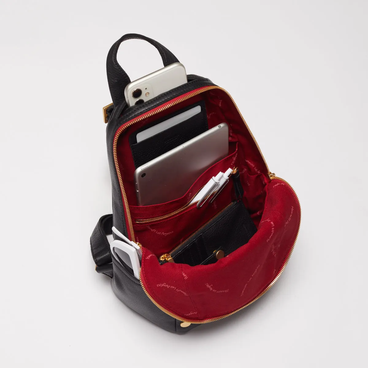 Hunter | Black/Brushed Gold Red Zip | Med