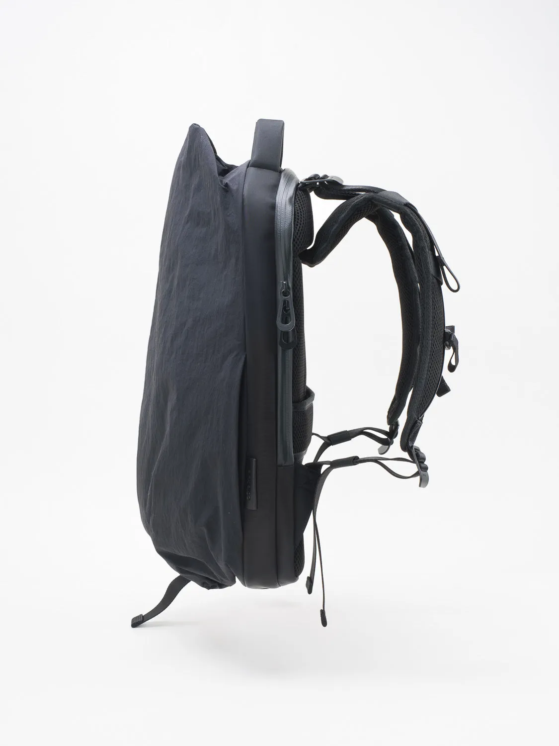 Isar M Komatsu Onibegie Nylon Black