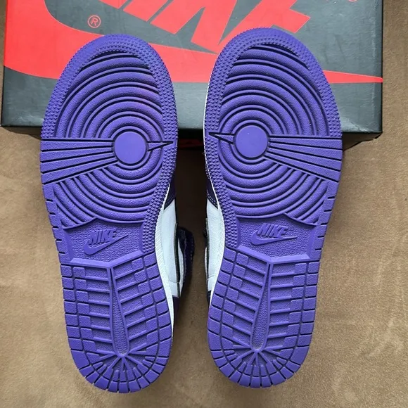Jordan 1 Retro High OG GS “Court Purple” size 3.5Y