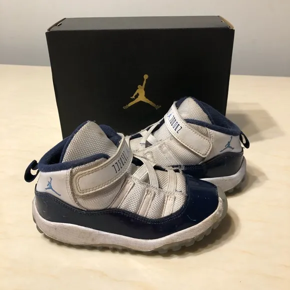 🌺Jordan 11 Retro 9C🌺