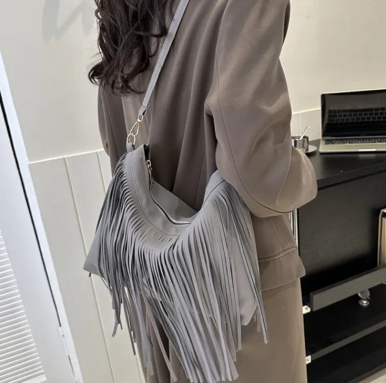 Large Capacity Vintage Tassel Casual Tote Crossbody Shoulder Bag.W-240802-5