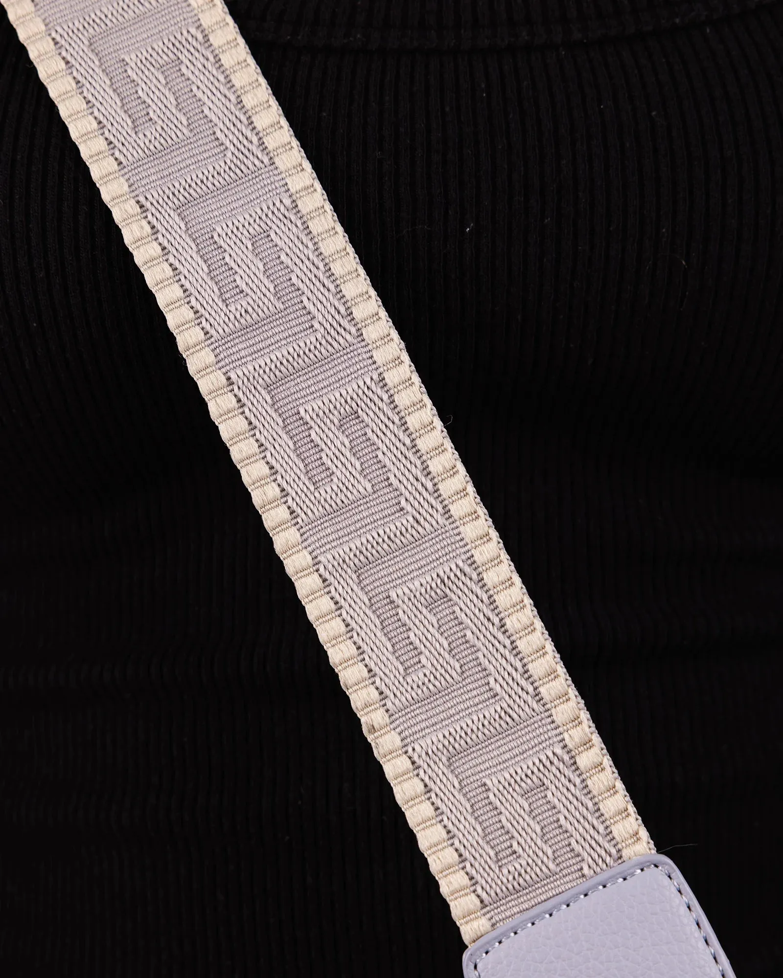 Louenhide - Jacinta Gia Blue