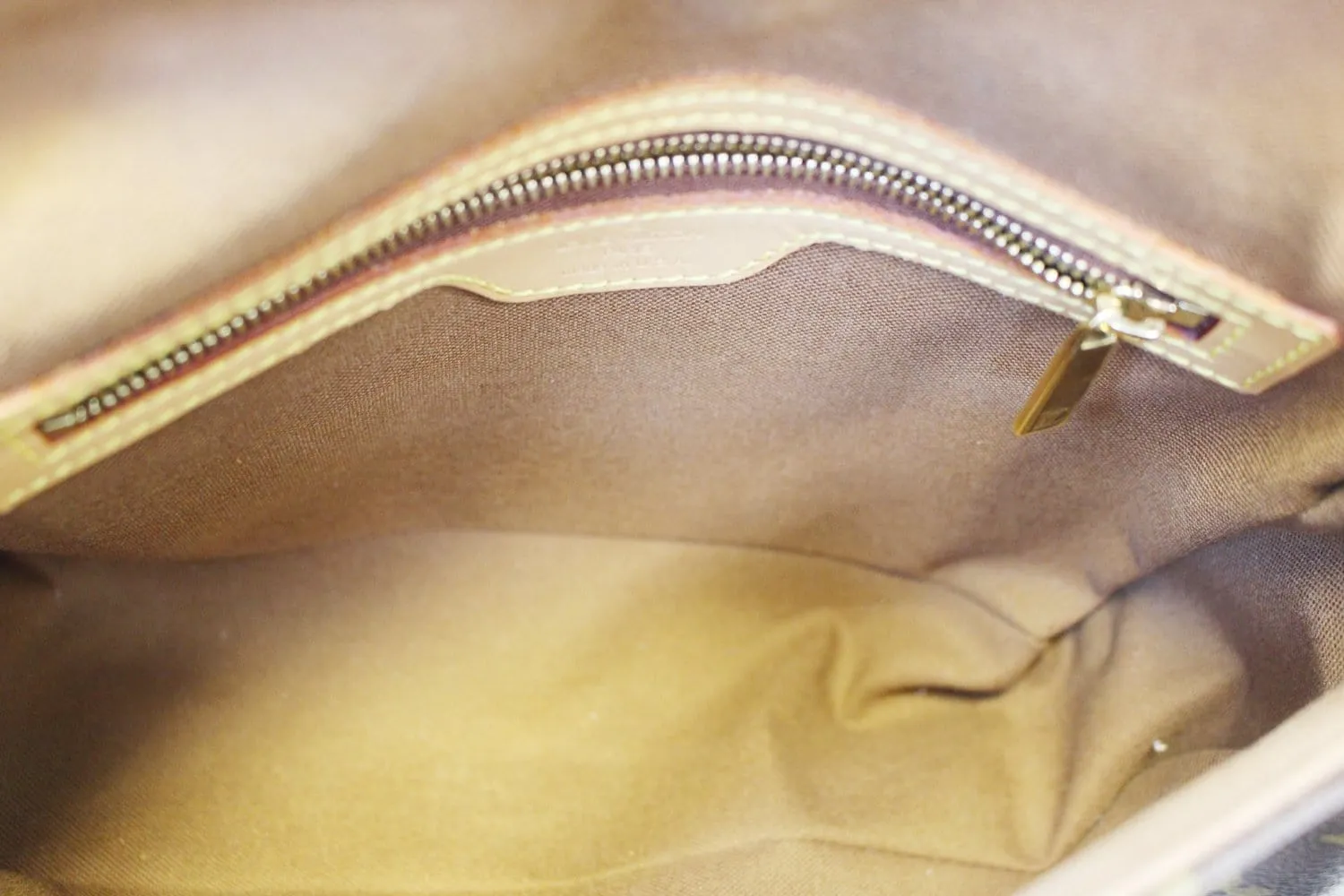 LOUIS VUITTON Monogram Canvas Looping PM Satchel Bag