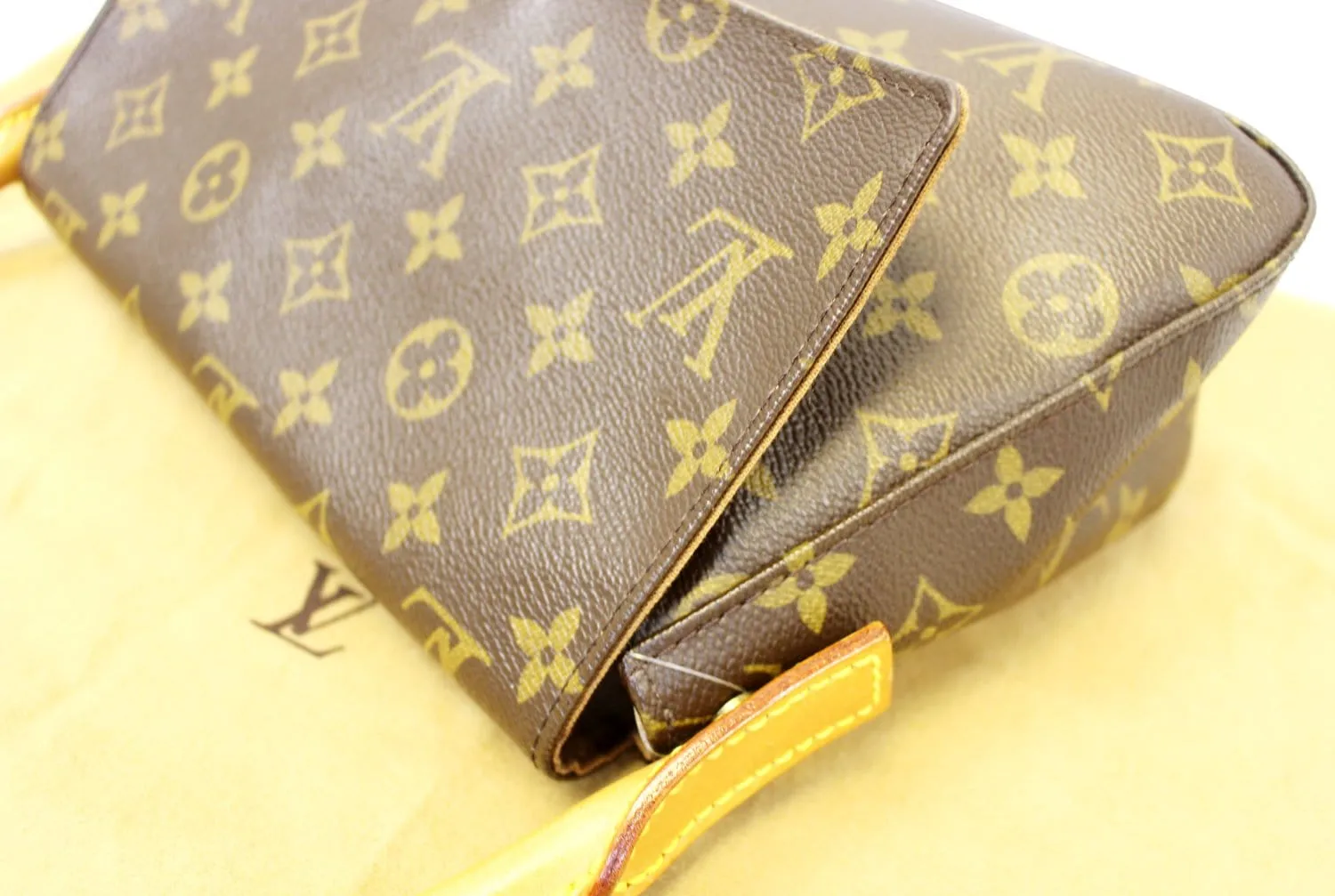 LOUIS VUITTON Monogram Canvas Looping PM Satchel Bag
