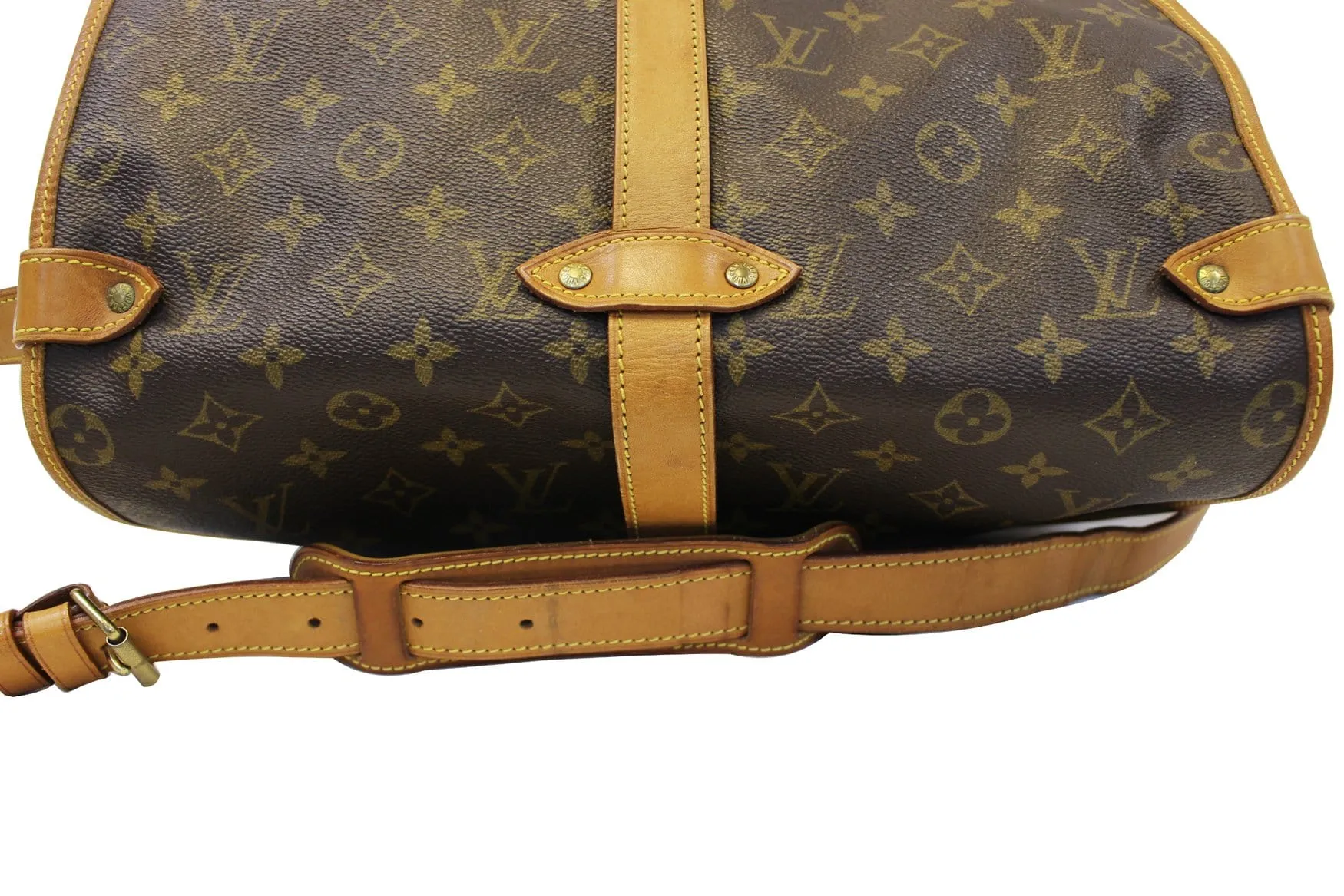 LOUIS VUITTON Monogram Saumur 35 Shoulder Bag