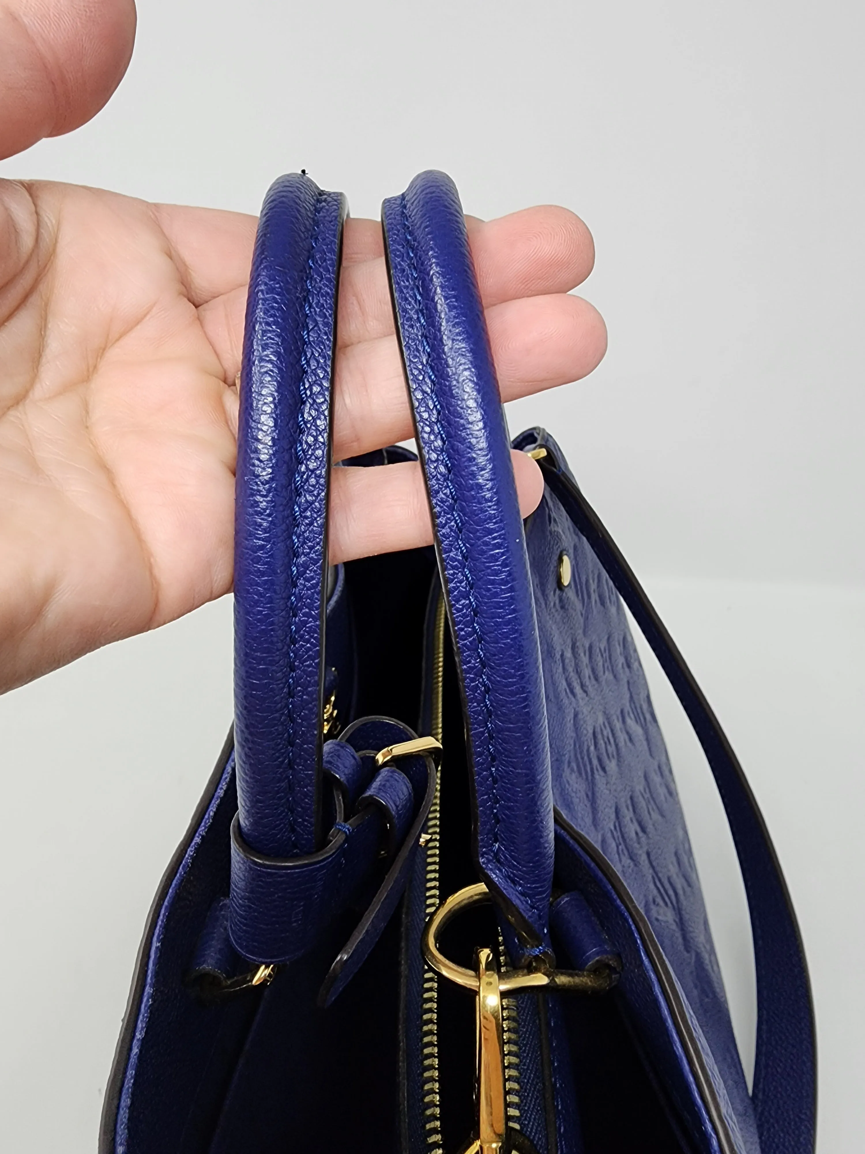 LOUIS VUITTON MONTAIGNE MM, CELESTE BLUE EMPREINTE
