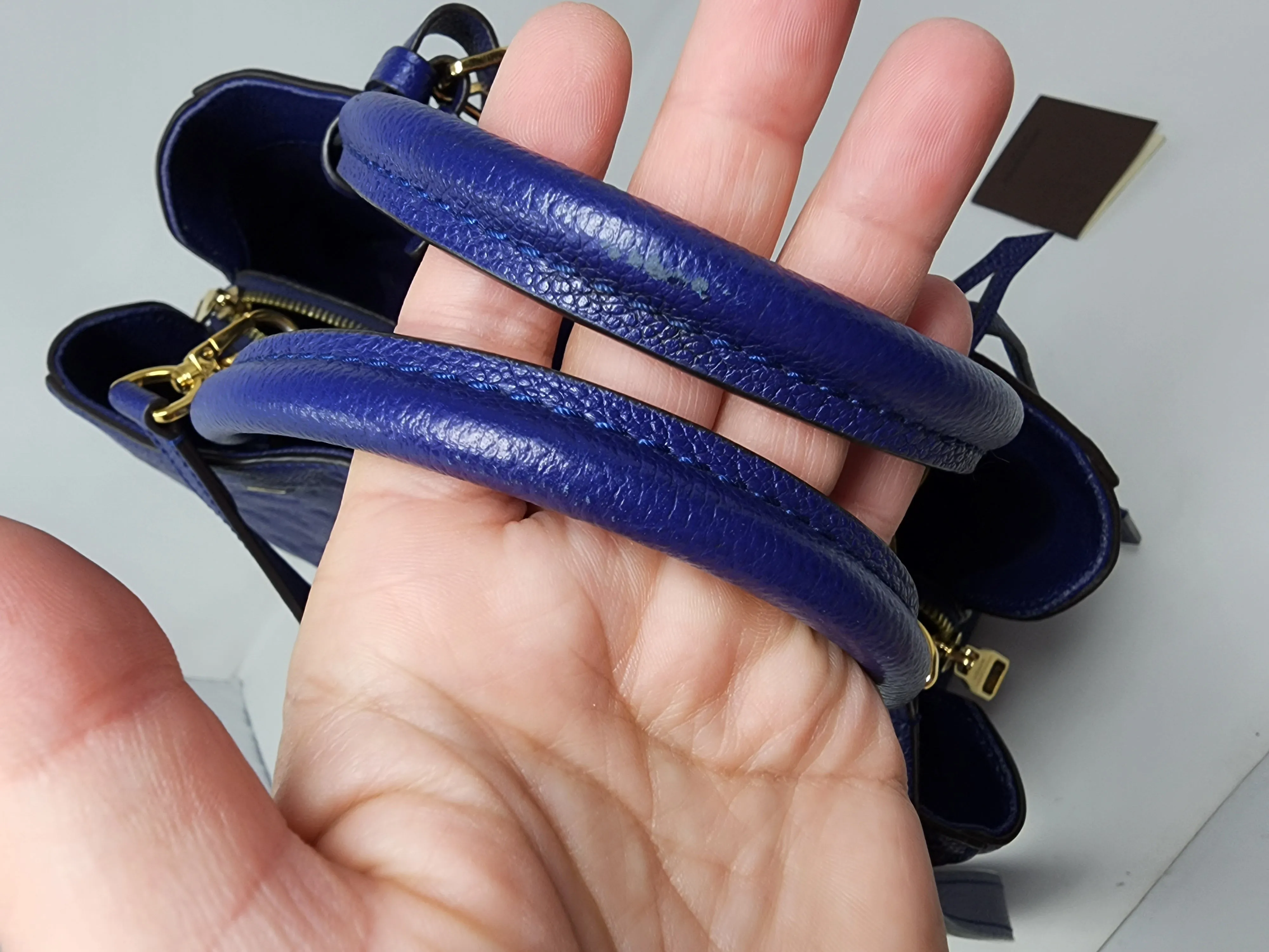 LOUIS VUITTON MONTAIGNE MM, CELESTE BLUE EMPREINTE