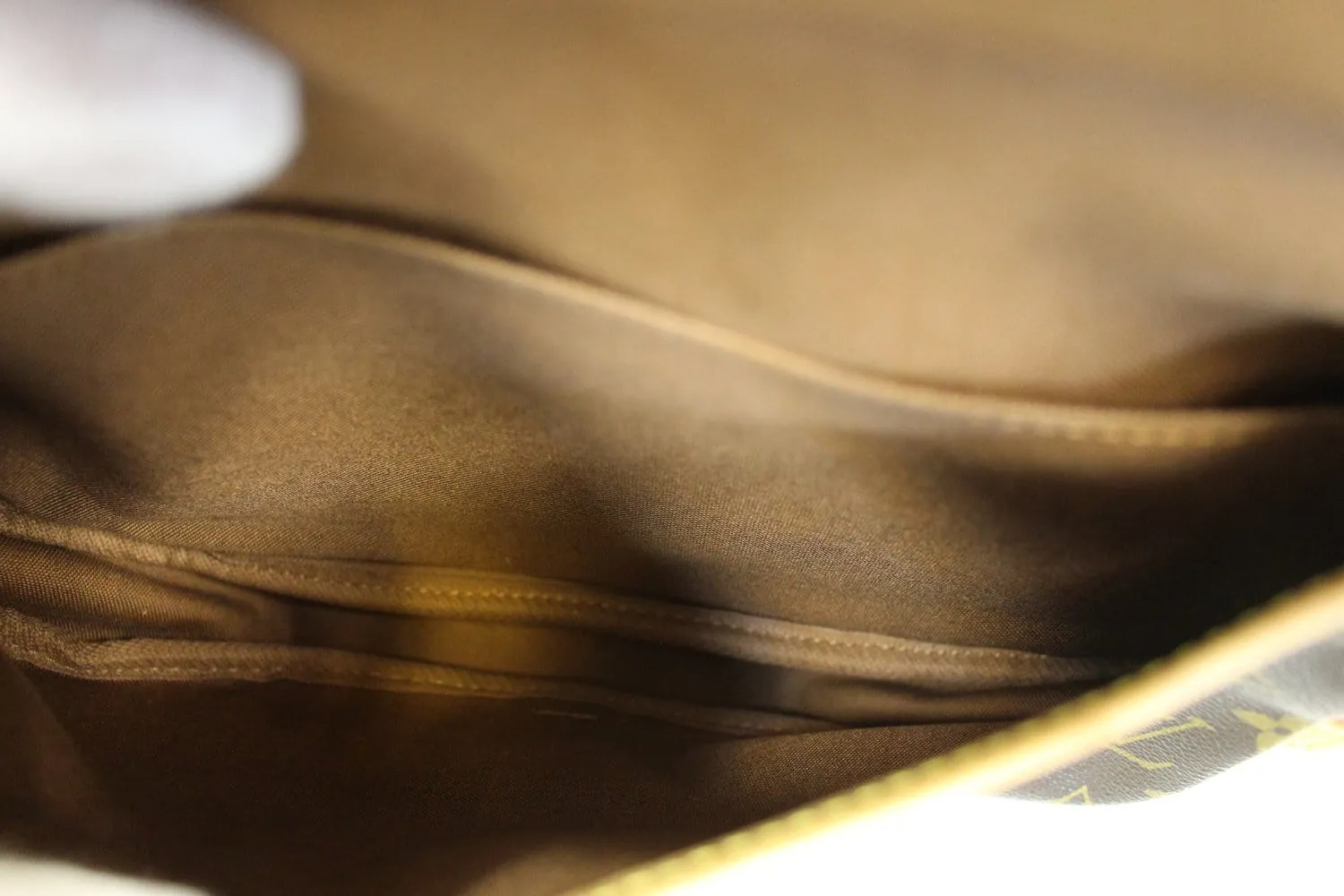 LOUIS VUITTON Shoulder Bag Monogram Canvas Saumur 30