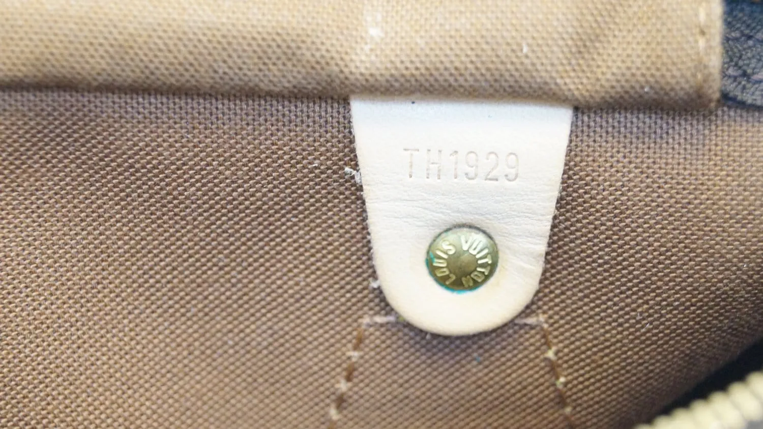 LOUIS VUITTON Speedy 30 Monogram Canvas  Satchel Bag