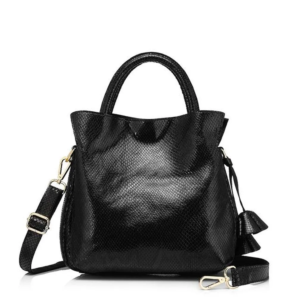 <bold>Bucket  / Tote Bag <br>Genuine-Leather