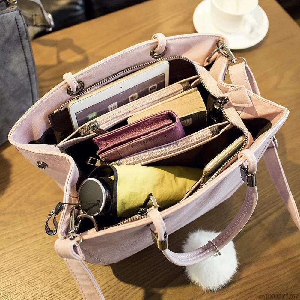 <bold>Messenger / Crossbody Bag  <br>Vegan-Leather